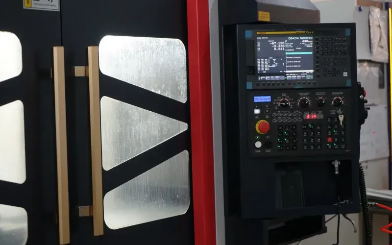 Обрабатывающий центр фрезерный VMC640