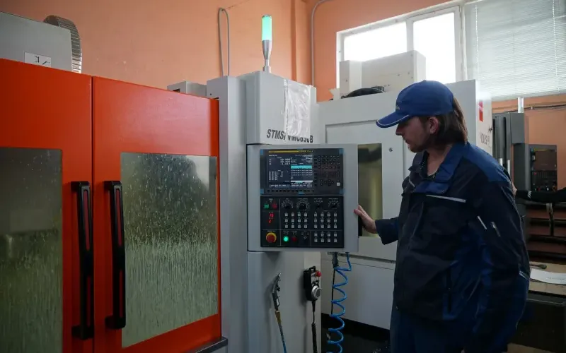 Обрабатывающий центр фрезерный VMC850